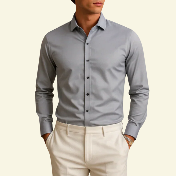 Lioran – Shirt with Contrast Buttons