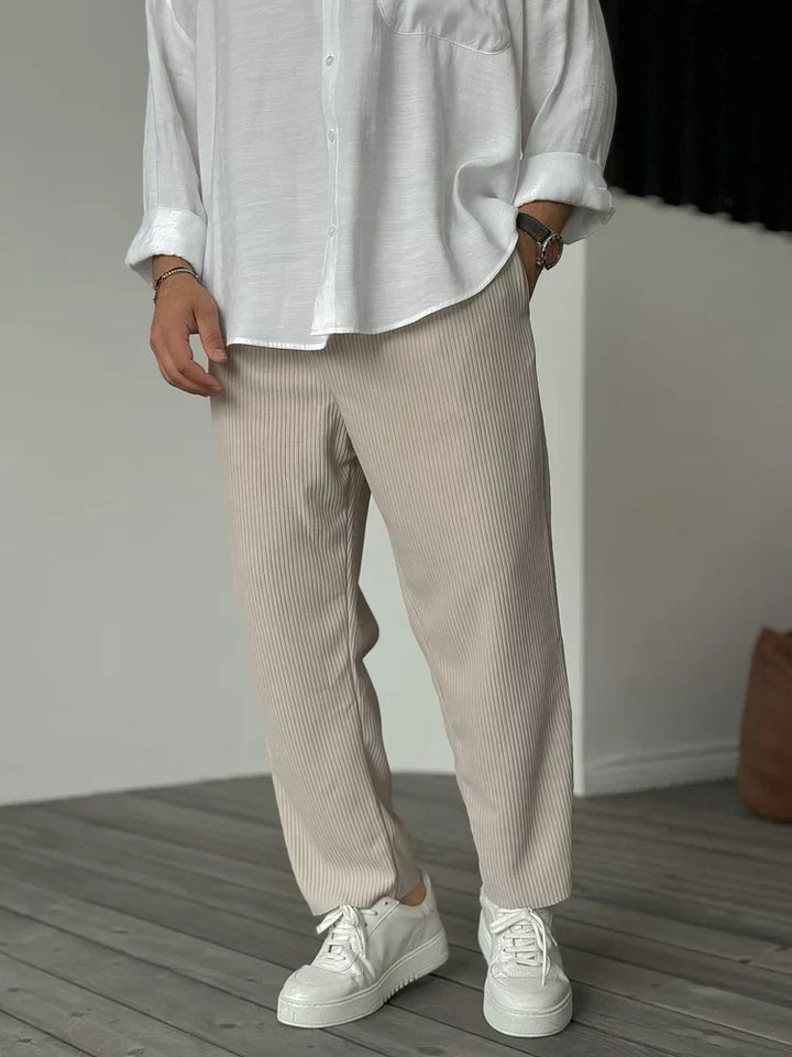 Fashionable Men's Baggy Pants