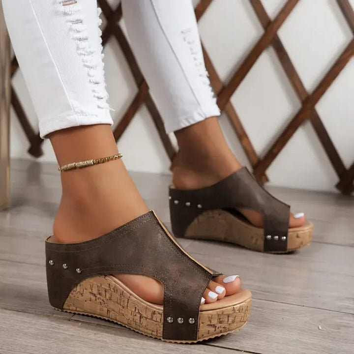 OLIVE | ORTHOPAEDIC SANDALS