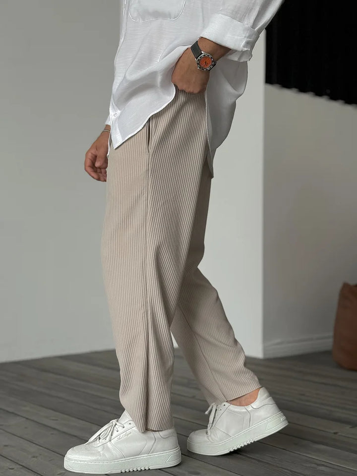 Fashionable Men's Baggy Pants