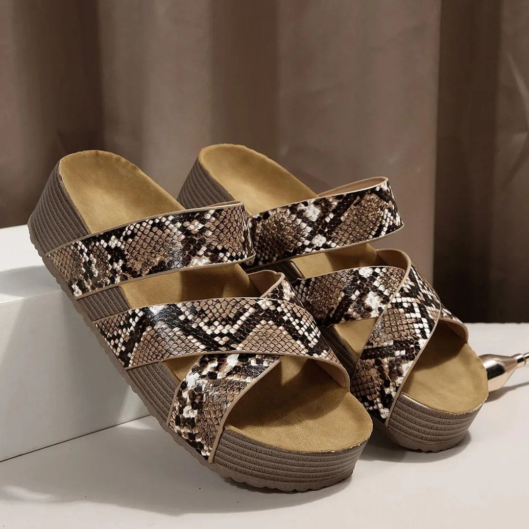 VIVIAN | ORTHOPAEDIC SANDALS WITH COMFORT DESIGN