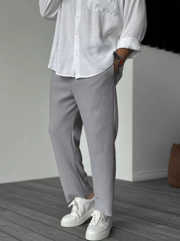 Fashionable Men's Baggy Pants
