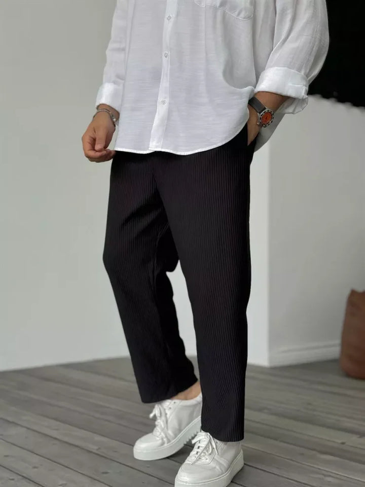 Fashionable Men's Baggy Pants